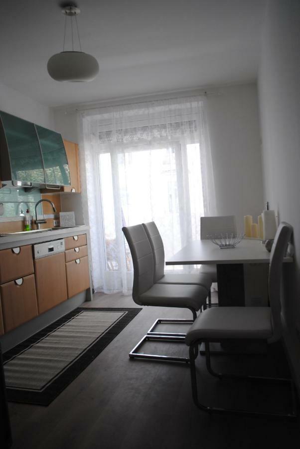 Sunny And Elegant Apartament In Central Location Graz Exterior foto